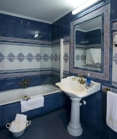 Hotel Boutique El Pescador 2* Cudillero